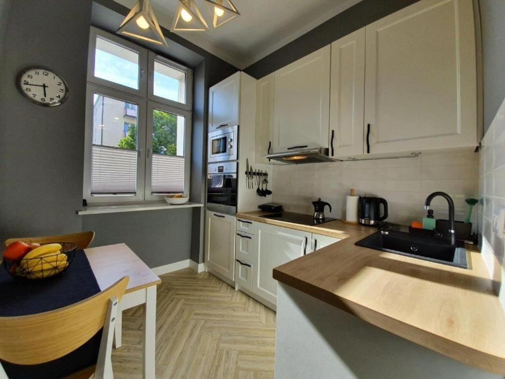 Apartament Dworcowa 100 M Do Pkp Колобжег Екстериор снимка